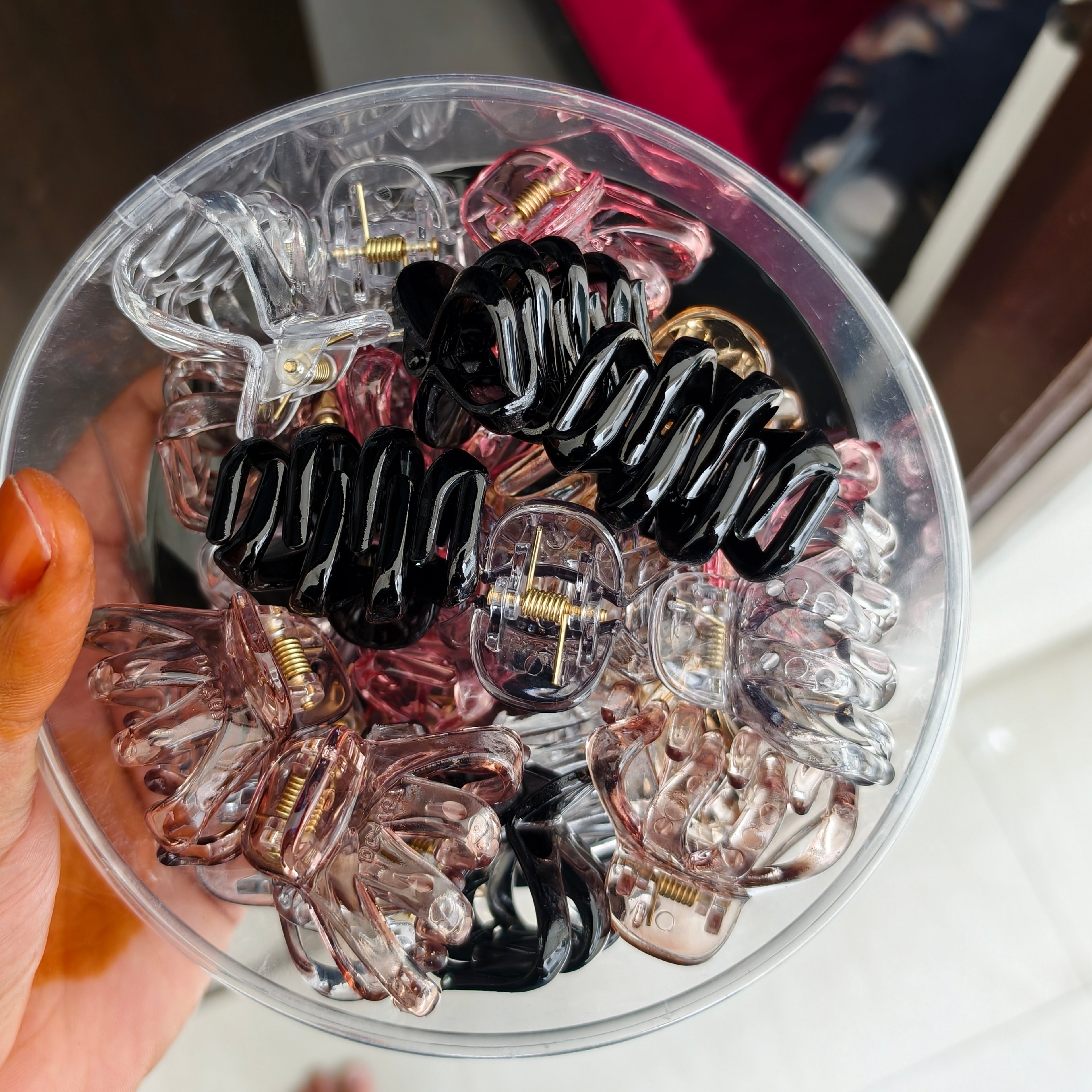 Medium Size Hair Claws [ 12 pcs mix designs & colors ]