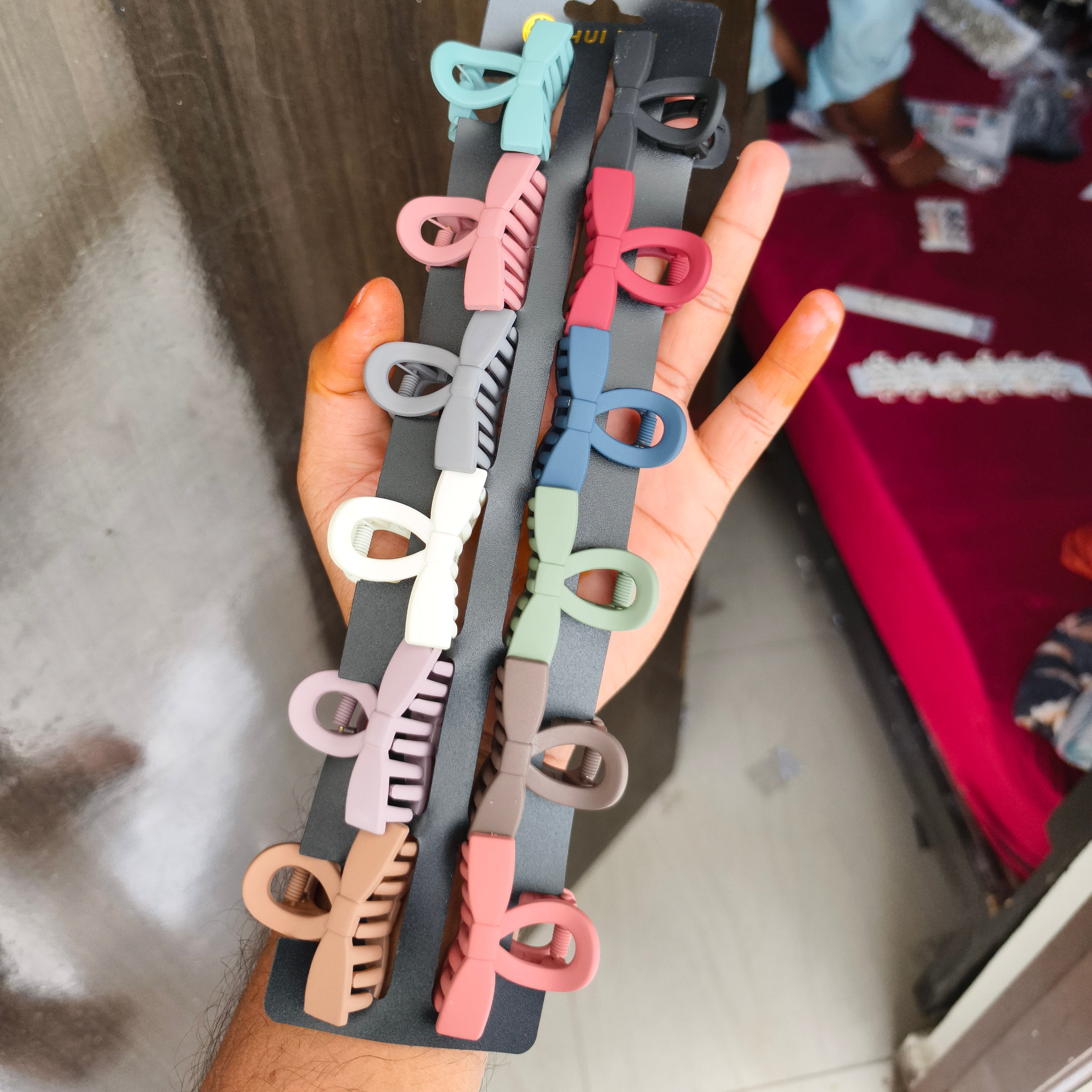 Medium Size Hair Claws [ 12 pcs mix designs & colors ]