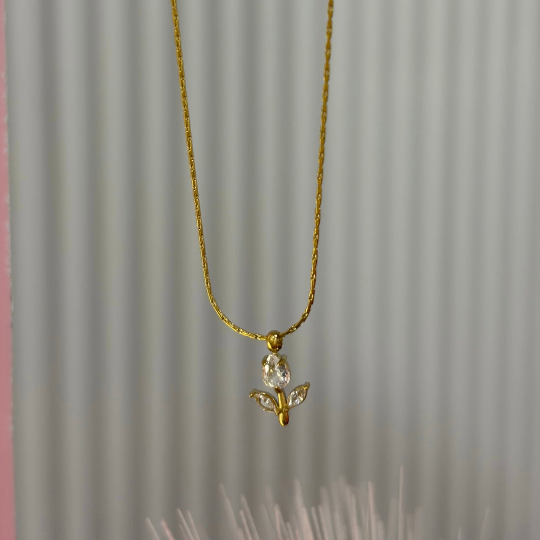 Tulip Chain Pendant