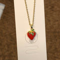 Strawberry Chain SC0112