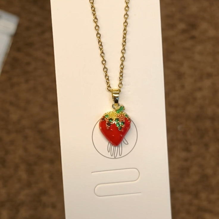 Strawberry Chain SC0112