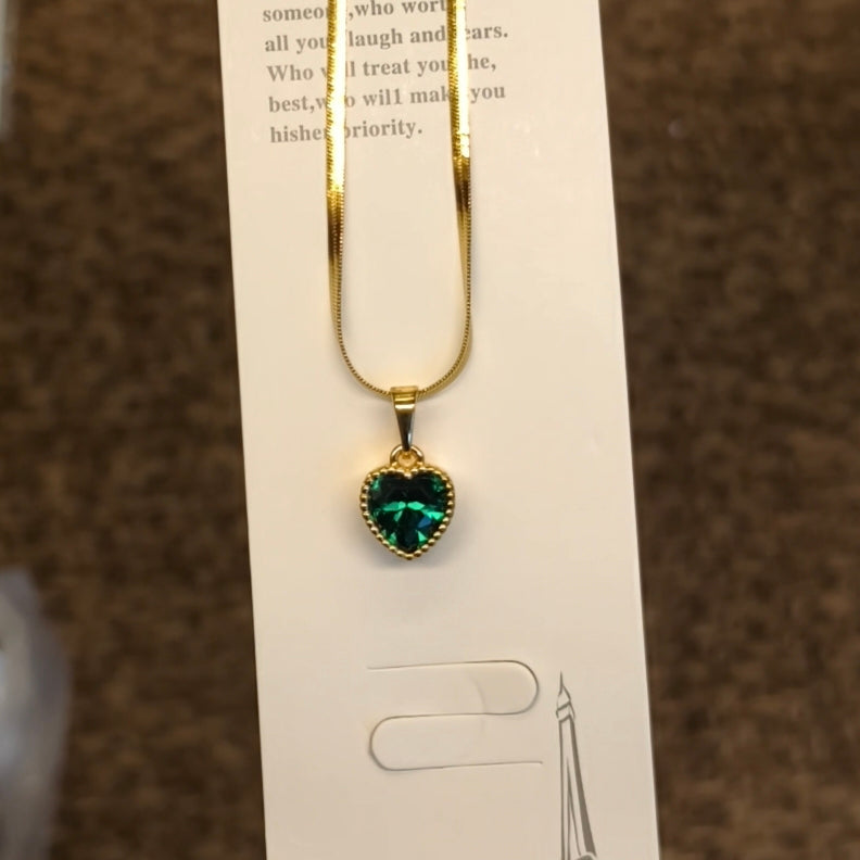 Green Pendant with Snake Chain SC0106