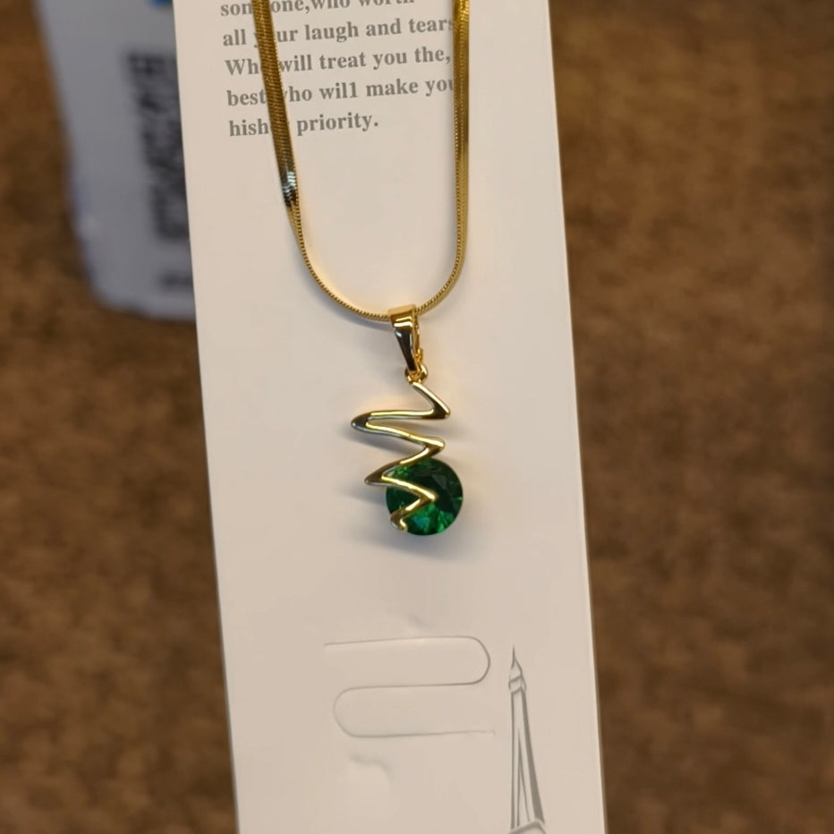 Green Pendant with Snake Chain SC0102