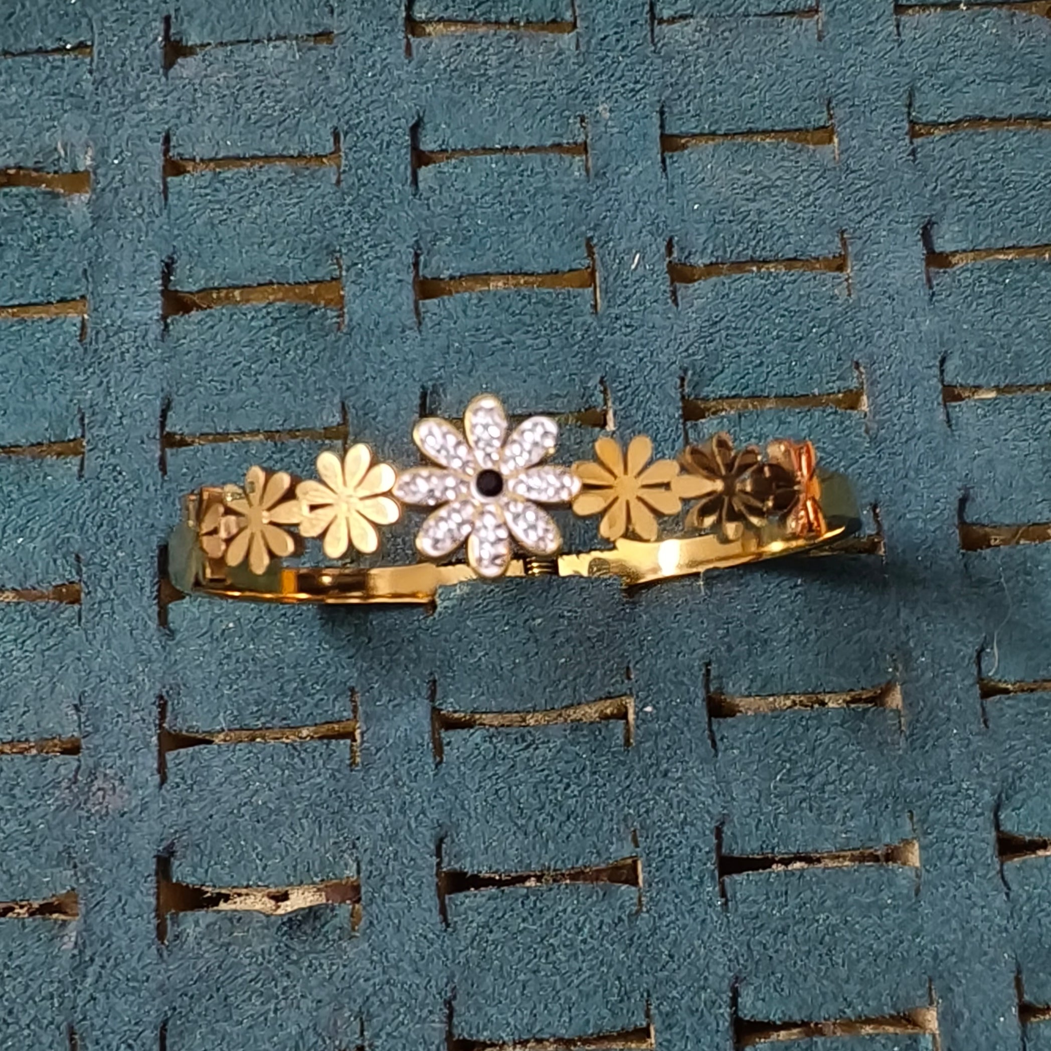 Kada Bracelet size 2.6 & above KB0011