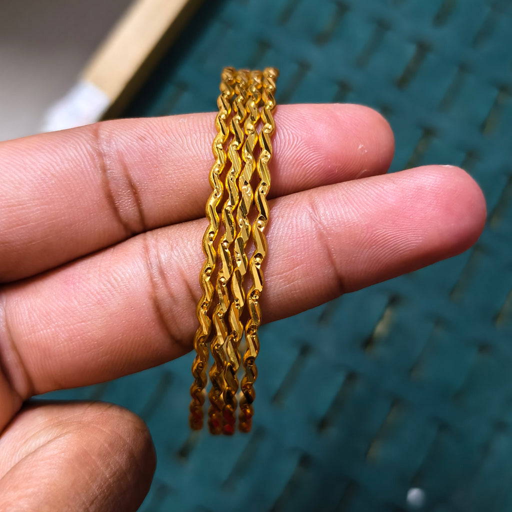 Gold Bangles 4 Pcs [ 2.6 ]