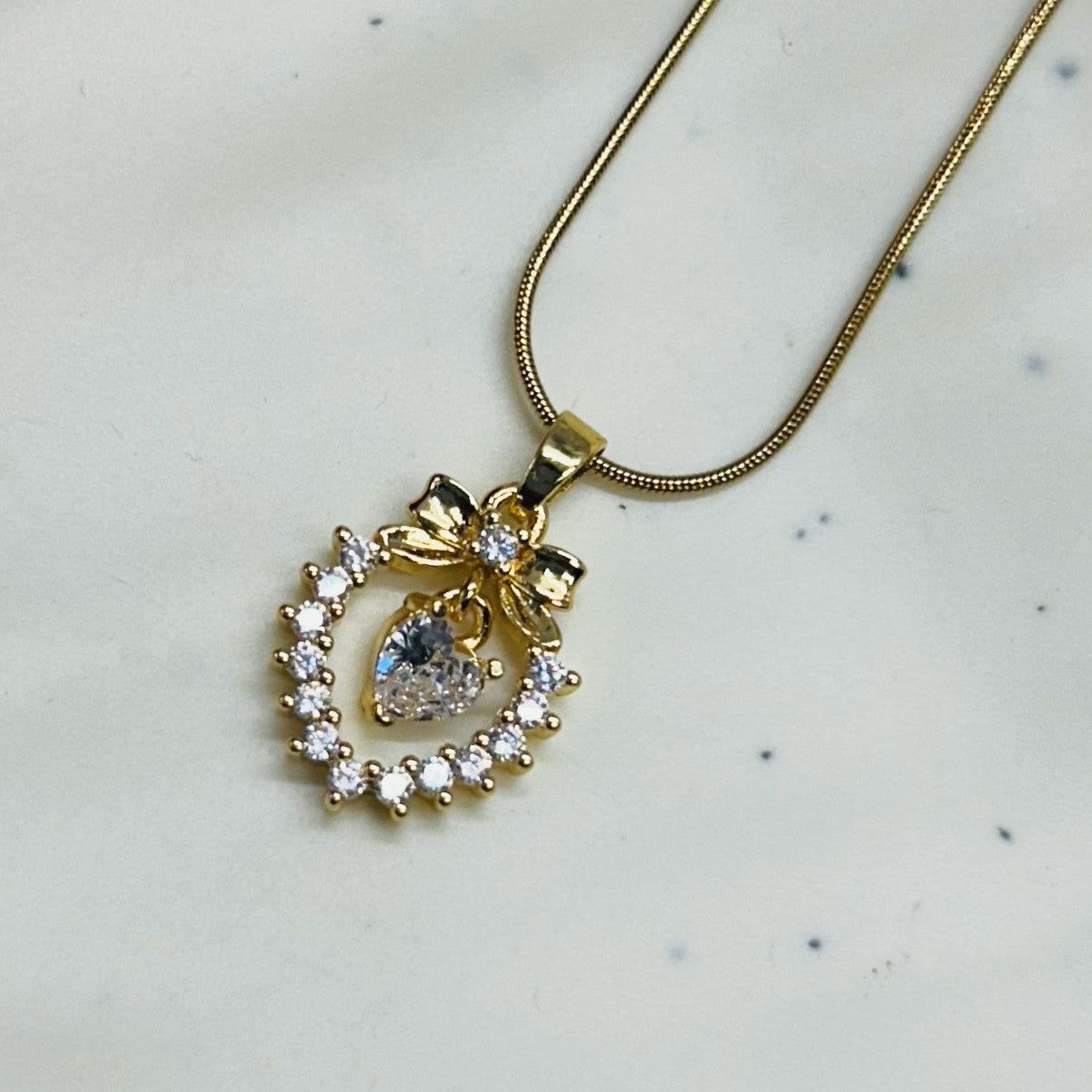 Minimal Chain Pendant