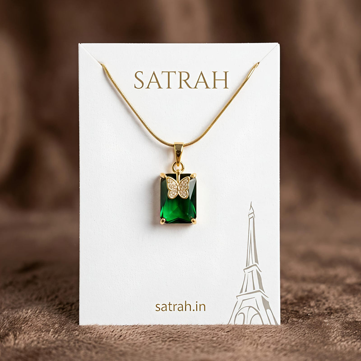 Green Pendant with Snake Chain SC0111